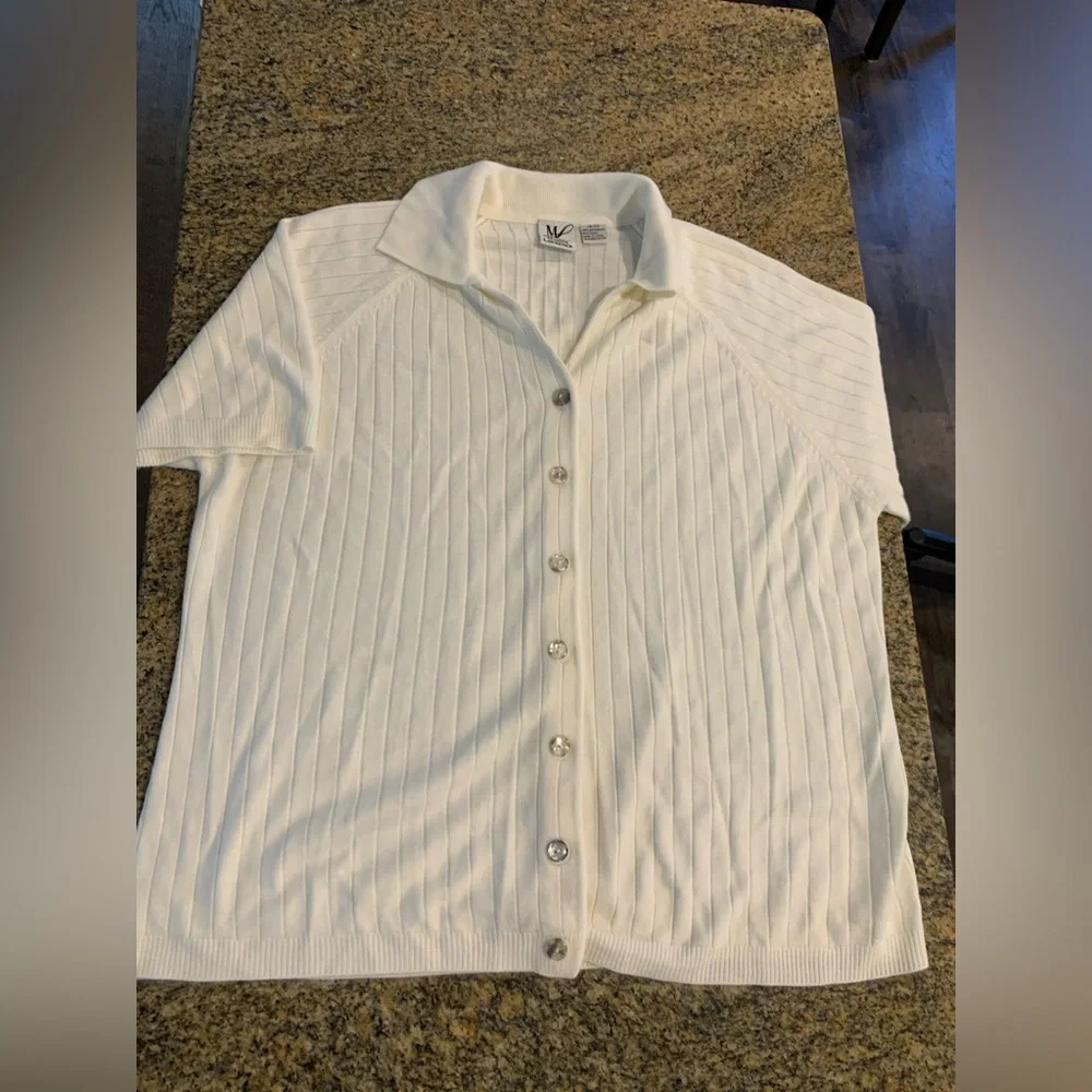 Vintage women’s Short sleeve button down sweater Size 18 / 20 - Picture 2 of 8